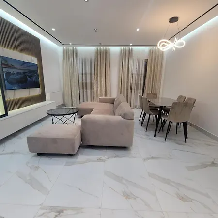 Apartament Luxury 2br At Delijorgji Complex Tirana